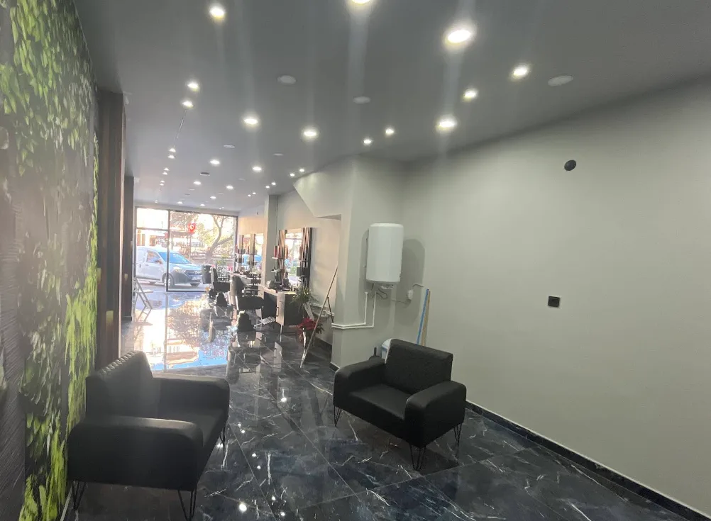 Salon içi bekleme alanı